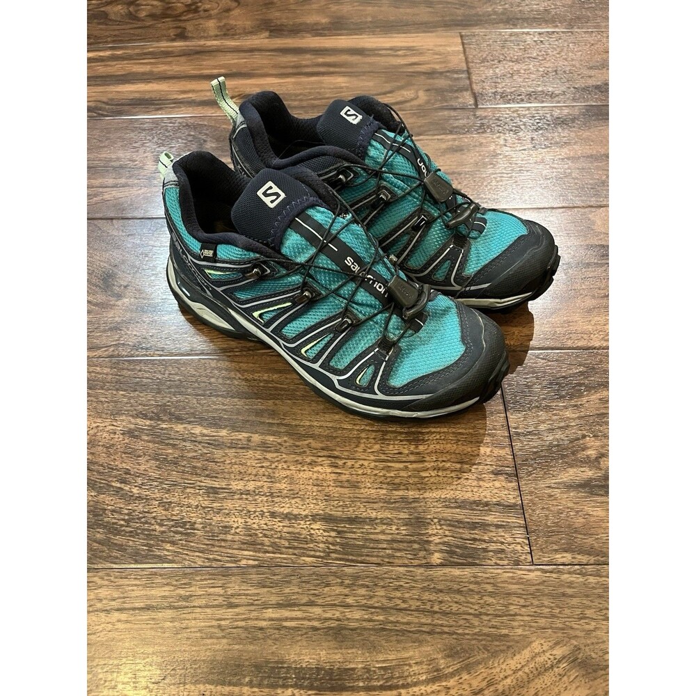 Salomon Gore Tex Hiking Shoes Size 7